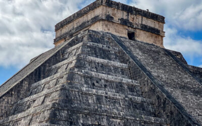Discover Chichen Itza: Complete Guide to Explore the Wonder of the Mayan World and Immerse Yourself in its Fascinating History